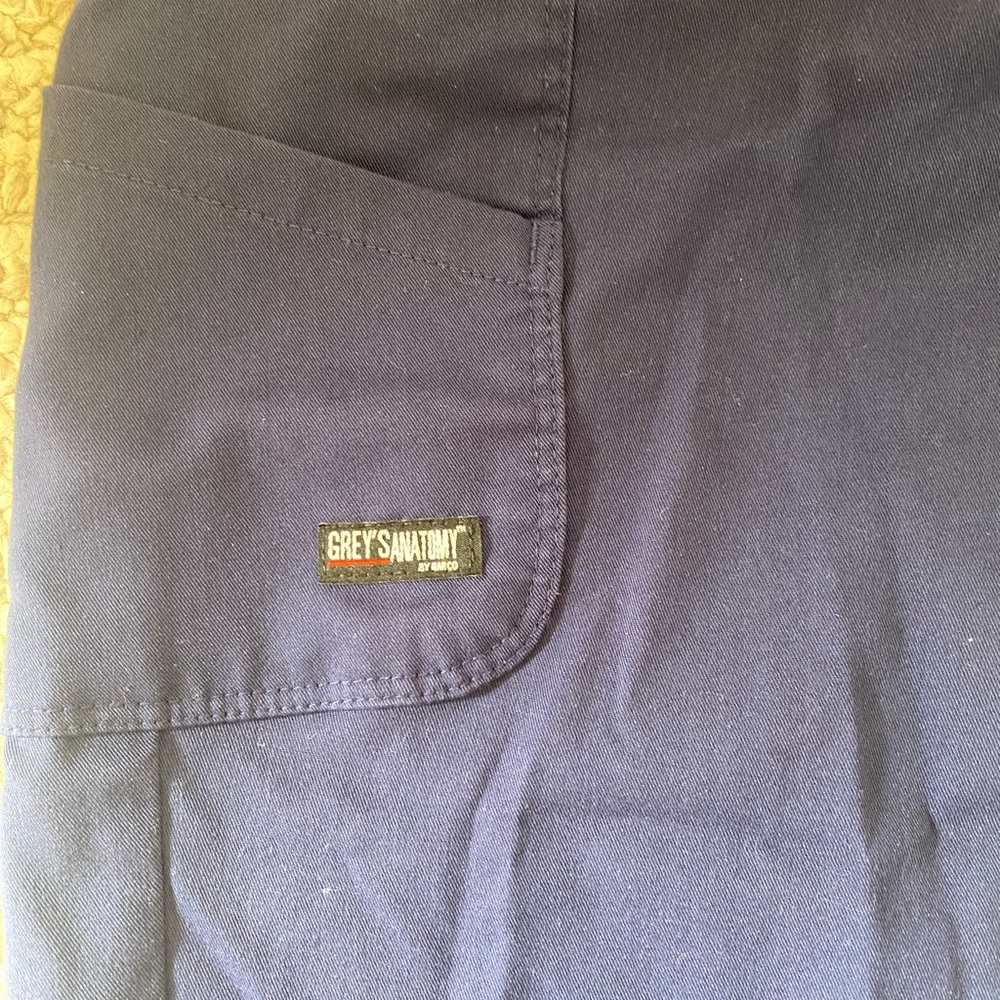 Scrub pants